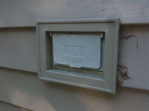 how to attach electrical box to vinyl siding|recessed vinyl siding outlet box.